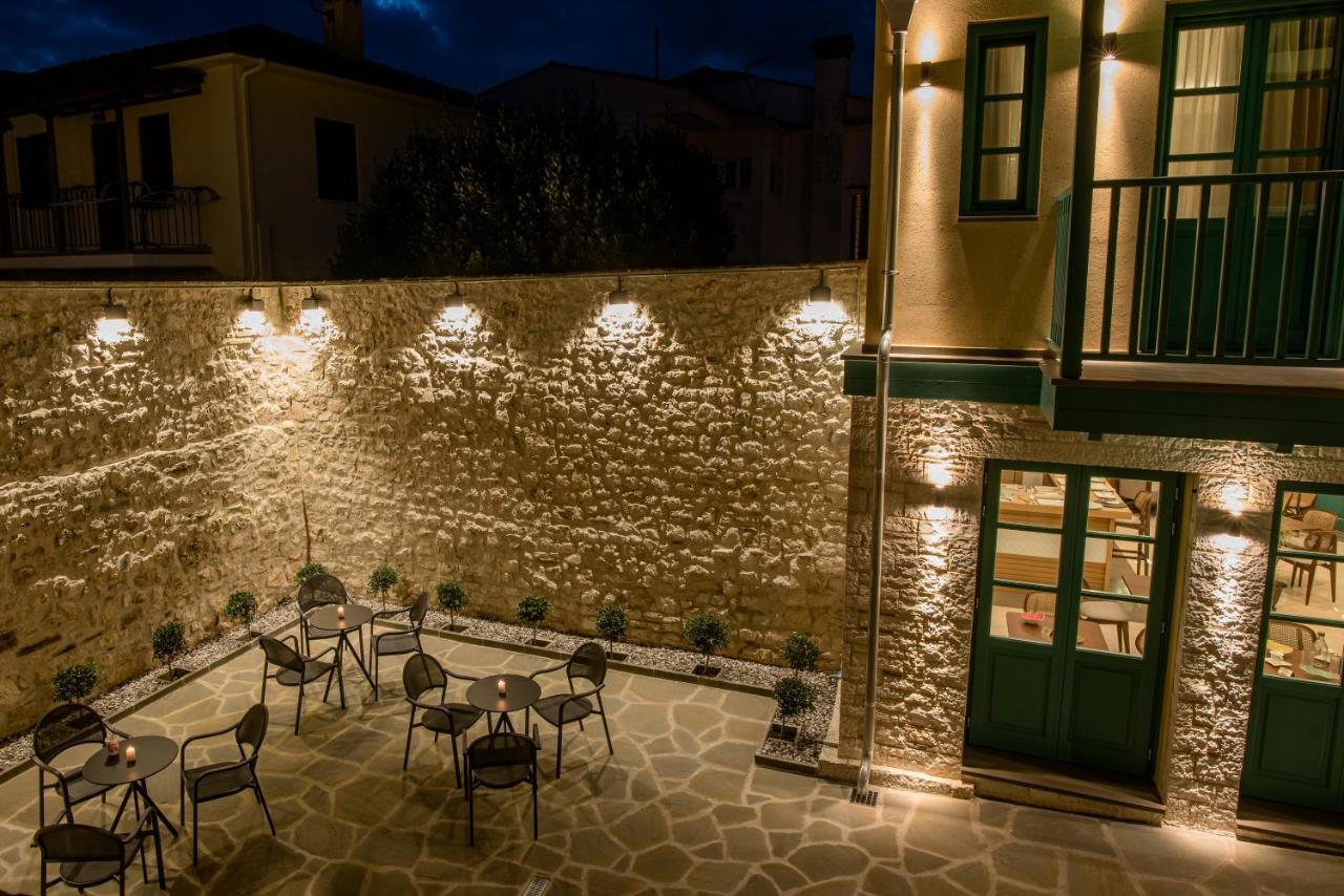 Hotel Castrello Old Town Hospitality Giannina Esterno foto