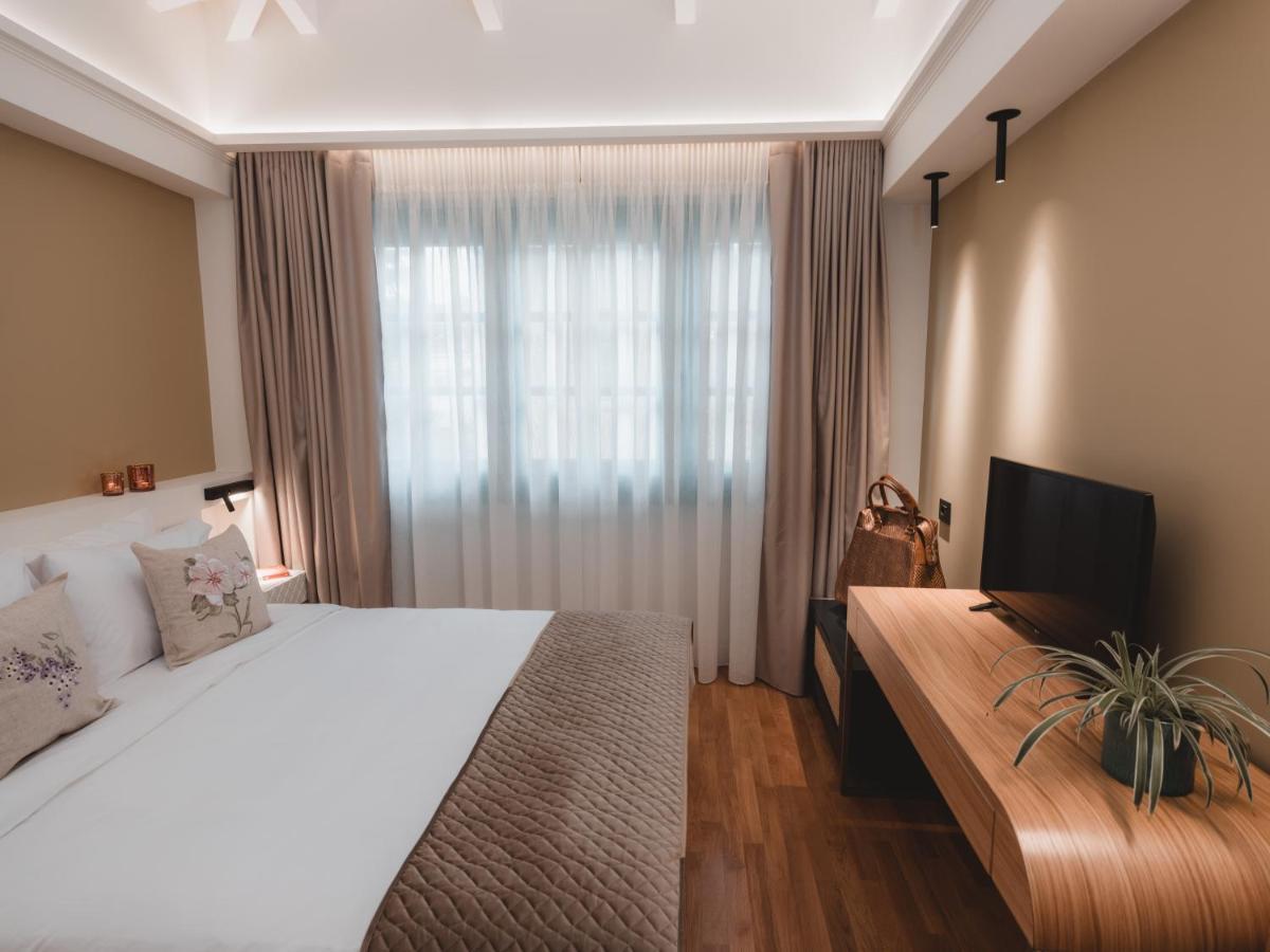 Hotel Castrello Old Town Hospitality Giannina Esterno foto