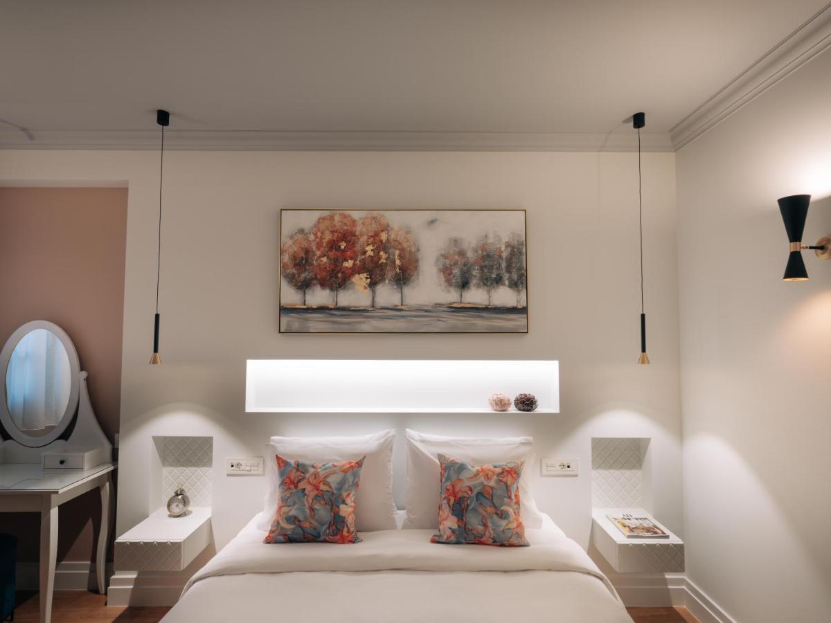 Hotel Castrello Old Town Hospitality Giannina Esterno foto
