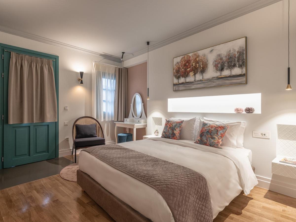 Hotel Castrello Old Town Hospitality Giannina Esterno foto