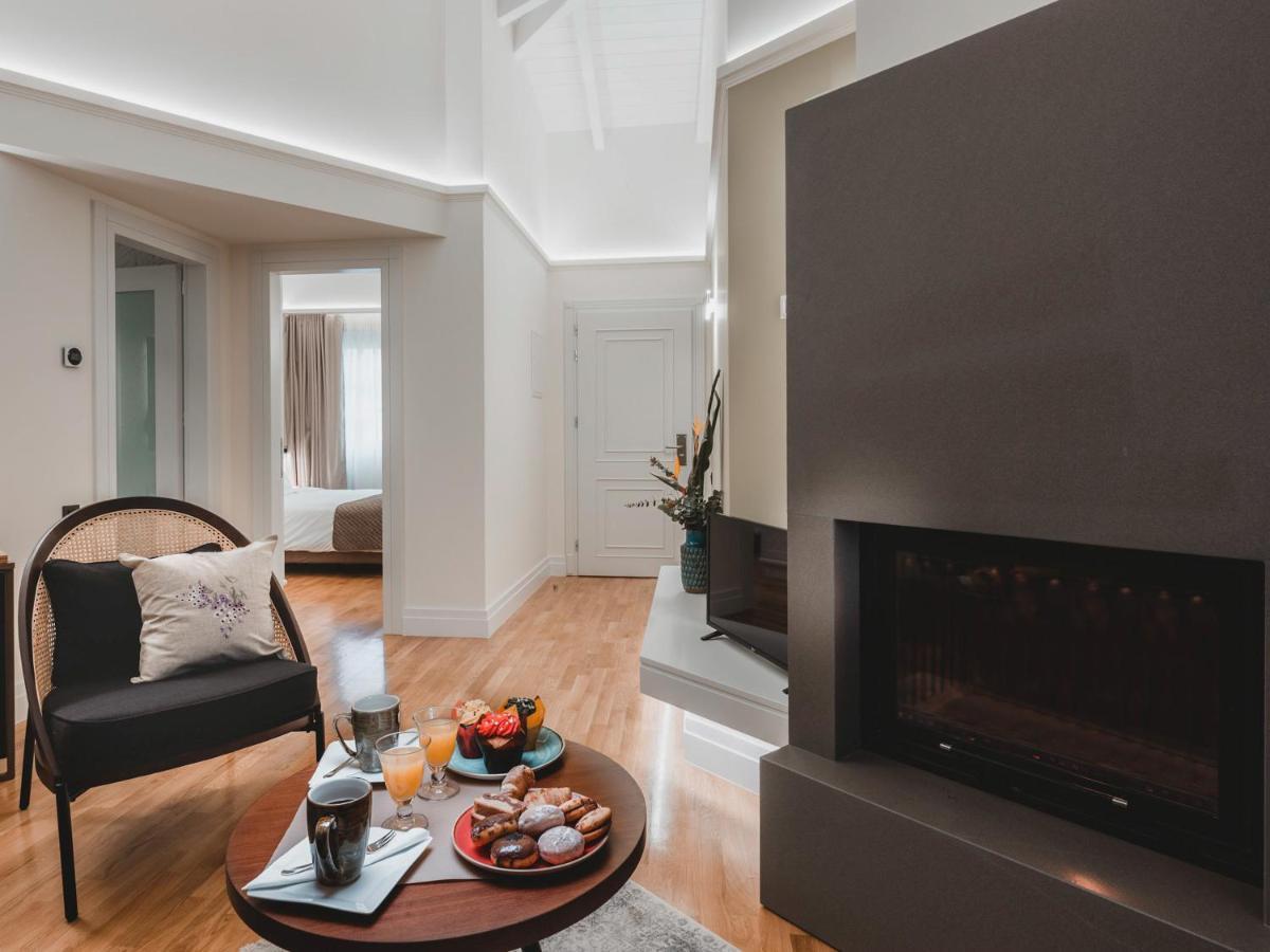Hotel Castrello Old Town Hospitality Giannina Esterno foto
